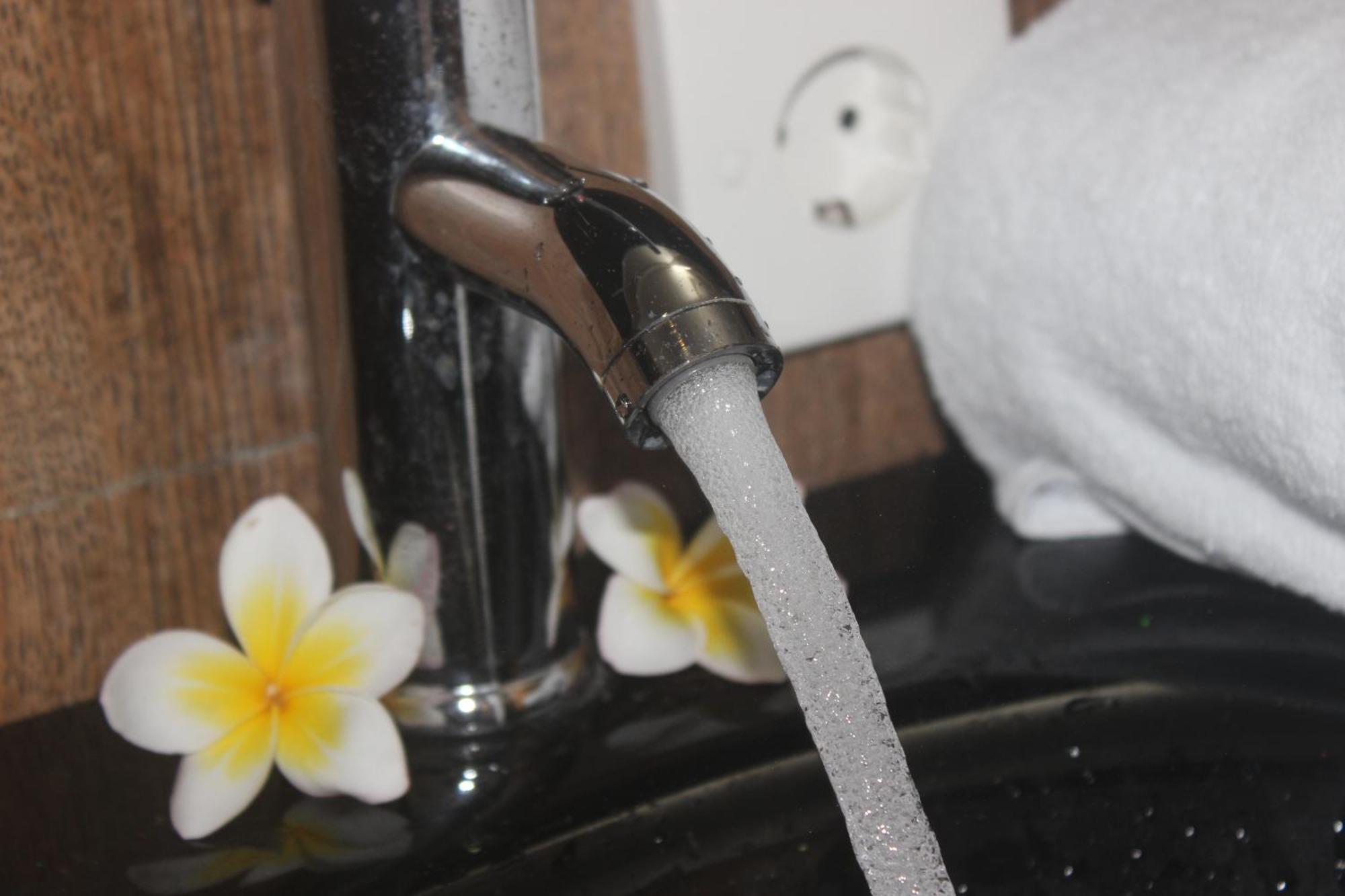 Silvy Guesthouse Canggu Exterior foto