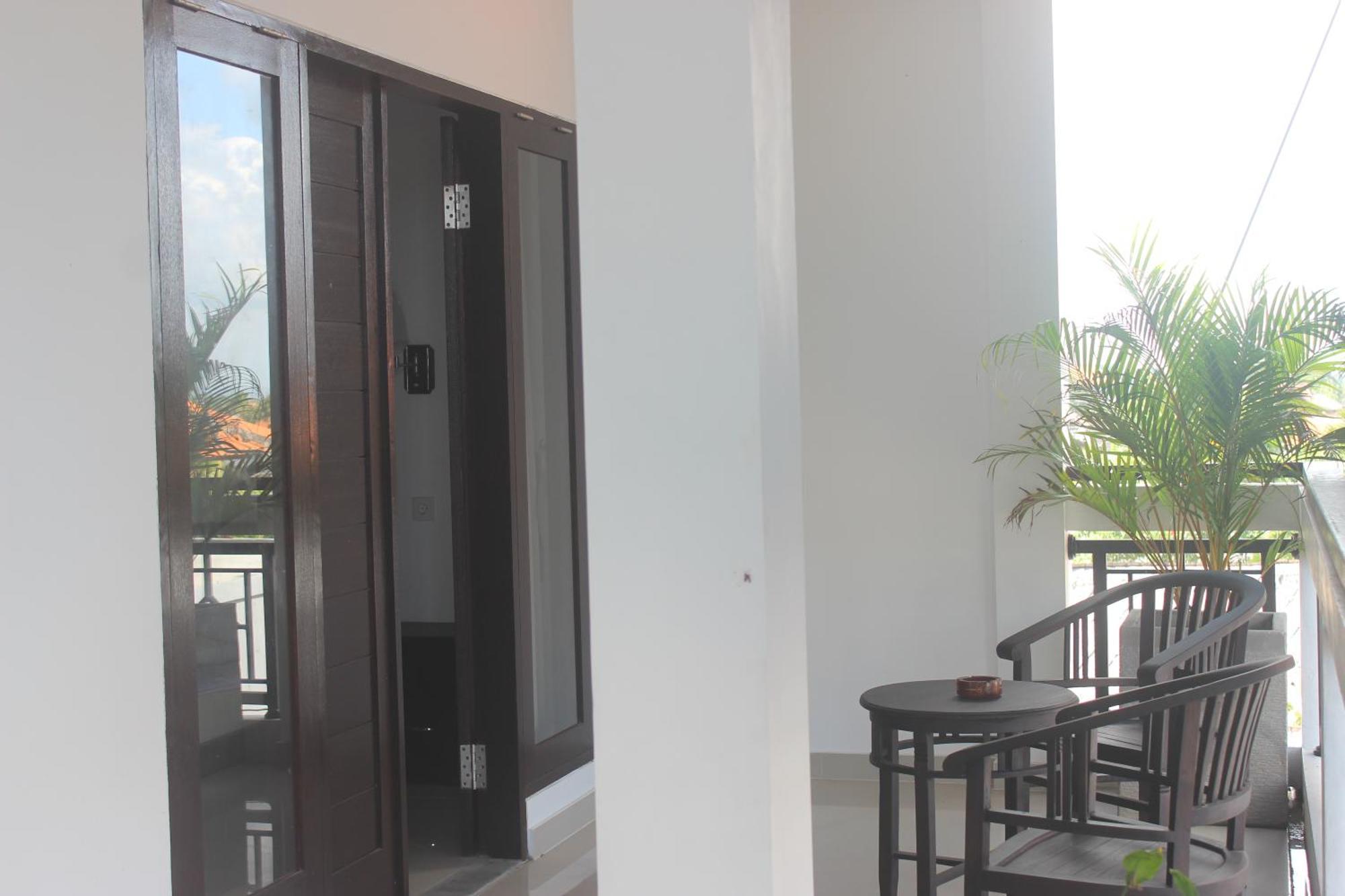 Silvy Guesthouse Canggu Exterior foto